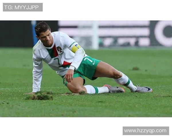 最具优雅气质与球场魅力的足球明星形象展现